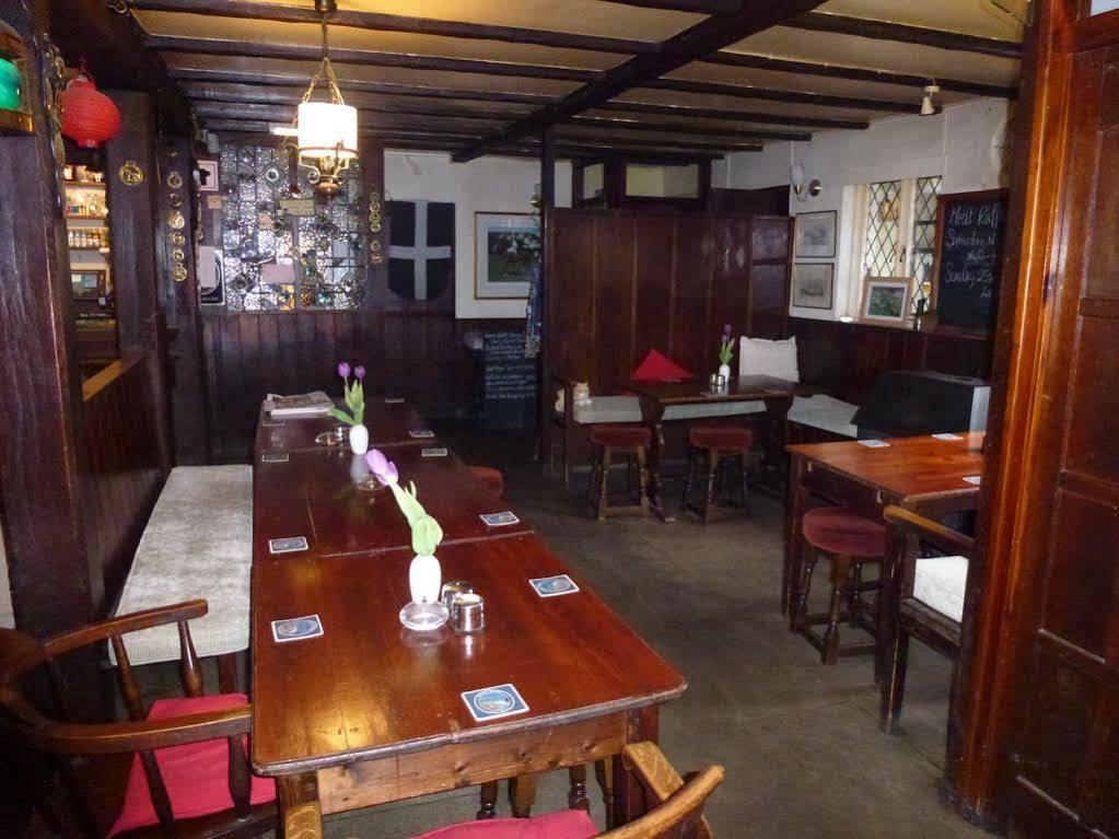Cornish Arms Inn Port Isaac 2 Miles Pendoggett 외부 사진