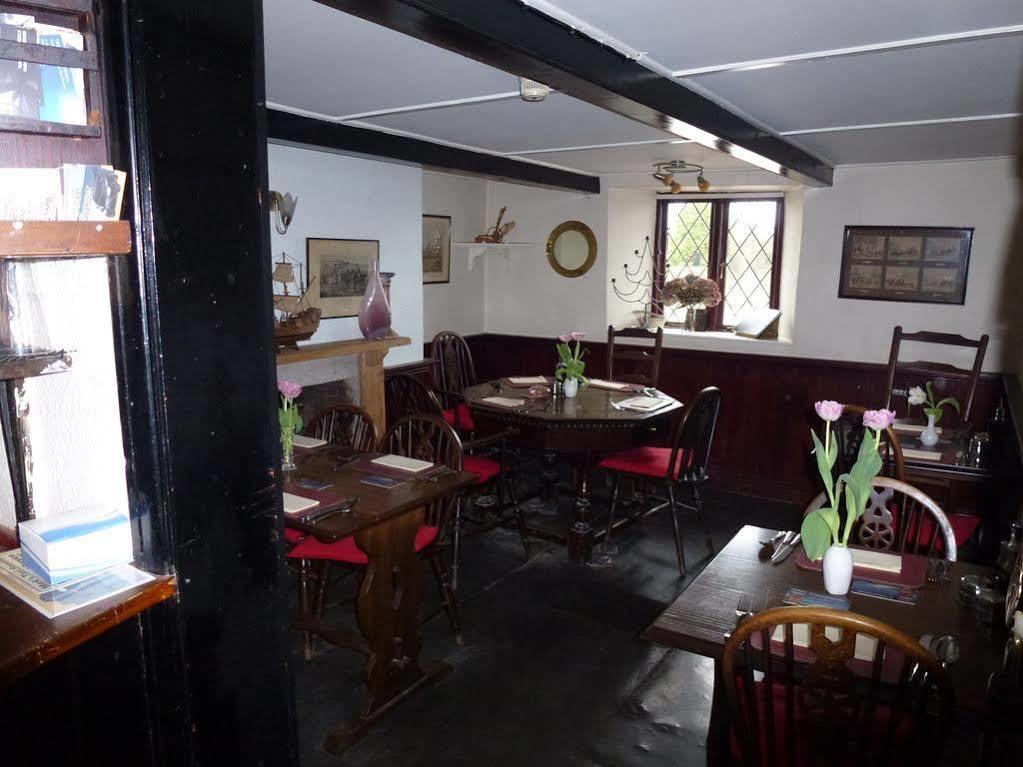 Cornish Arms Inn Port Isaac 2 Miles Pendoggett 외부 사진